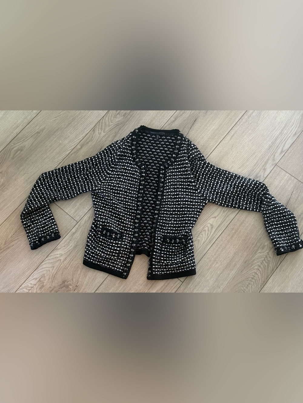 WhBM, Black & White Tweed Open-Front Women’s Sweater Cardigan, embellished sz L